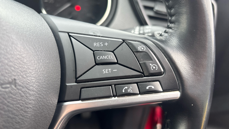 Nissan X-Trail 1.7 dCi N-Connecta 5dr Diesel Station Wagon